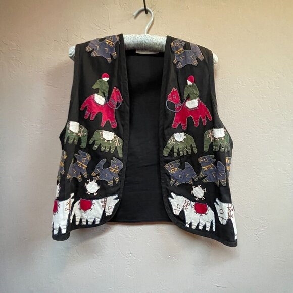 Passports of Pier 1 Imports Women's Vintage Vest Embroidered Animal Black Small - Picture 1 of 8